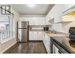 26 - 720 DEVERON CRESCENT - 15