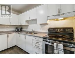 26 - 720 DEVERON CRESCENT - 17