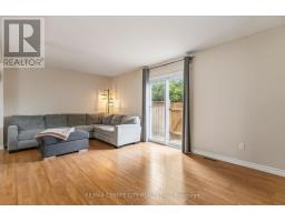 26 - 720 DEVERON CRESCENT - 26