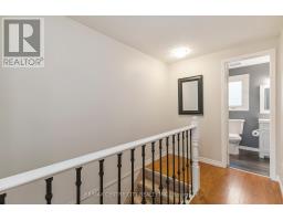 26 - 720 DEVERON CRESCENT - 31