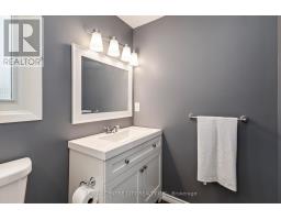 26 - 720 DEVERON CRESCENT - 38
