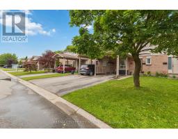 26 - 720 DEVERON CRESCENT - 7