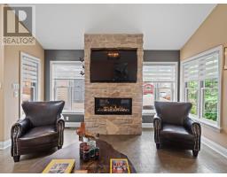 2 - 21 WONDERGROVE COURT - 19