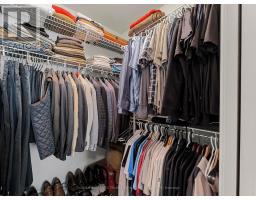 2 - 21 WONDERGROVE COURT - 23