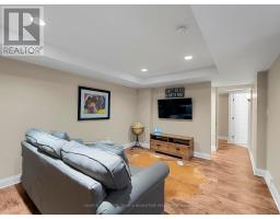 2 - 21 WONDERGROVE COURT - 32