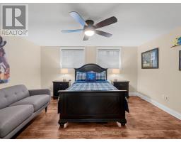 2 - 21 WONDERGROVE COURT - 38