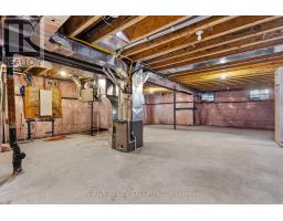 2128 CORONATION DRIVE - 32