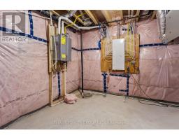 2128 CORONATION DRIVE - 34