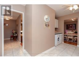 220 - 300 EVERGLADE CRESCENT - 21
