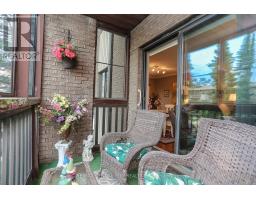 220 - 300 EVERGLADE CRESCENT - 27