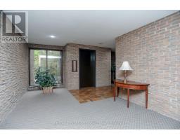 220 - 300 EVERGLADE CRESCENT - 7