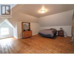 28 MAPLE STREET - 11