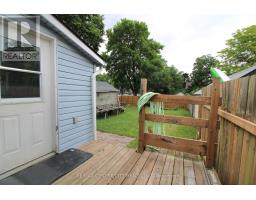28 MAPLE STREET - 31