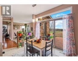 129 THAMESVIEW CRESCENT - 15