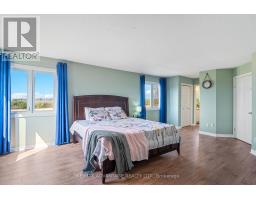 129 THAMESVIEW CRESCENT - 24