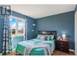 129 THAMESVIEW CRESCENT - 33