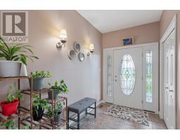 129 THAMESVIEW CRESCENT - 4