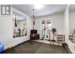 130 OLD FIELD LANE - 29