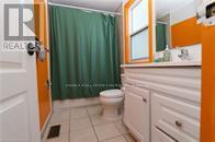 1 - 423 KEATS WAY - 10