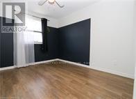 1 - 423 KEATS WAY - 12
