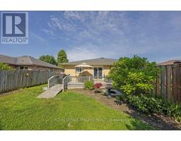 31 CARRIE CRESCENT - 30