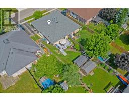 31 CARRIE CRESCENT - 37