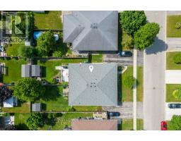 31 CARRIE CRESCENT - 4