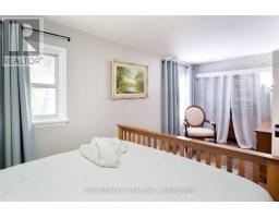 17 WESTON STREET - 21