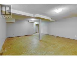 4 LA MANTIA AVENUE - 28