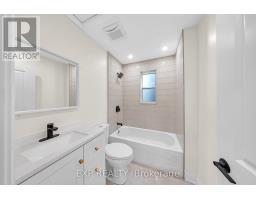 972 DAME STREET - 11