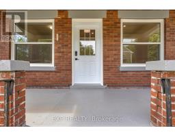 972 DAME STREET - 3