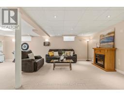 2021 MCCRACKEN COURT - 35