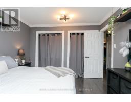 16 BLANCHARD CRESCENT W - 19