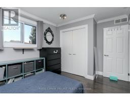 16 BLANCHARD CRESCENT W - 21