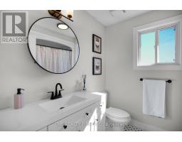 11 CARDINAL COURT - 22