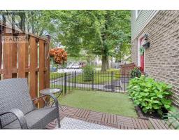 44 - 70 FIDDLERS GREEN ROAD - 20
