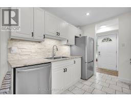 44 - 70 FIDDLERS GREEN ROAD - 9