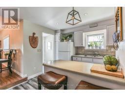 13 POTTERS ROAD N - 11
