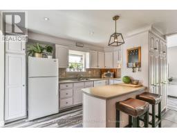 13 POTTERS ROAD N - 12