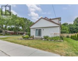 13 POTTERS ROAD N - 5