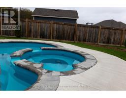 25 BIRCHALL LANE - 27