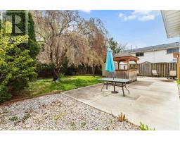 221 ADMIRAL DRIVE - 32