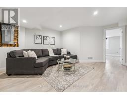 3 - 727 APRICOT DRIVE - 25