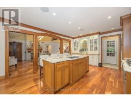 613 EAGLETRACE DRIVE - 14