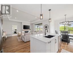 2222 LINKWAY BOULEVARD - 12