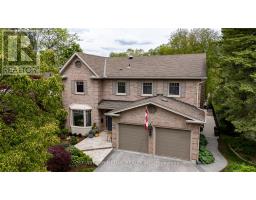 60 MERIDENE CRESCENT E - 1