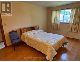 730 GLOVER CRESCENT - 17
