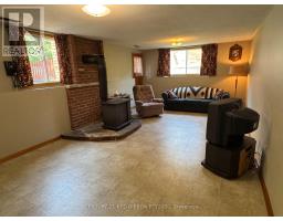 730 GLOVER CRESCENT - 25