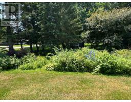 730 GLOVER CRESCENT - 37