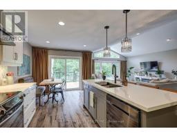 22 DEERFIELD COURT - 12